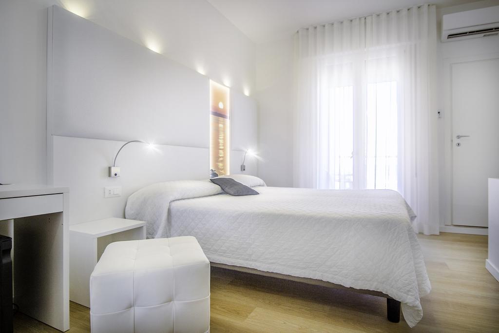 Hotel Antoniana Caorle Bagian luar foto