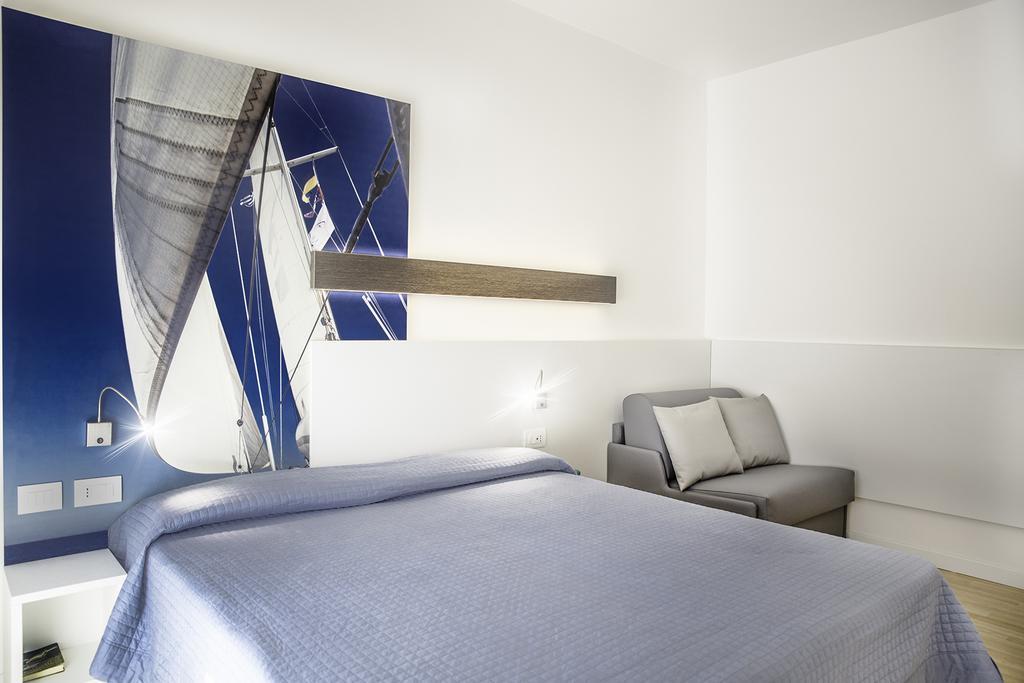 Hotel Antoniana Caorle Bagian luar foto